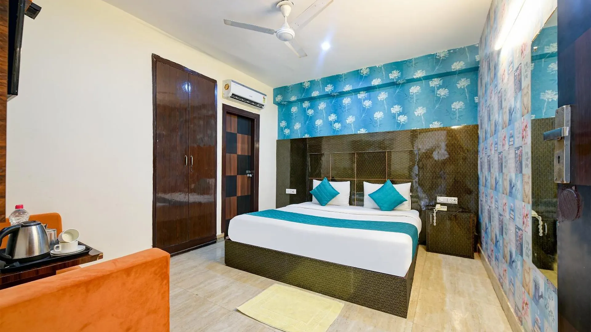 Hotel Skv Park Suites A Family Hotel Near Airport New Delhi
